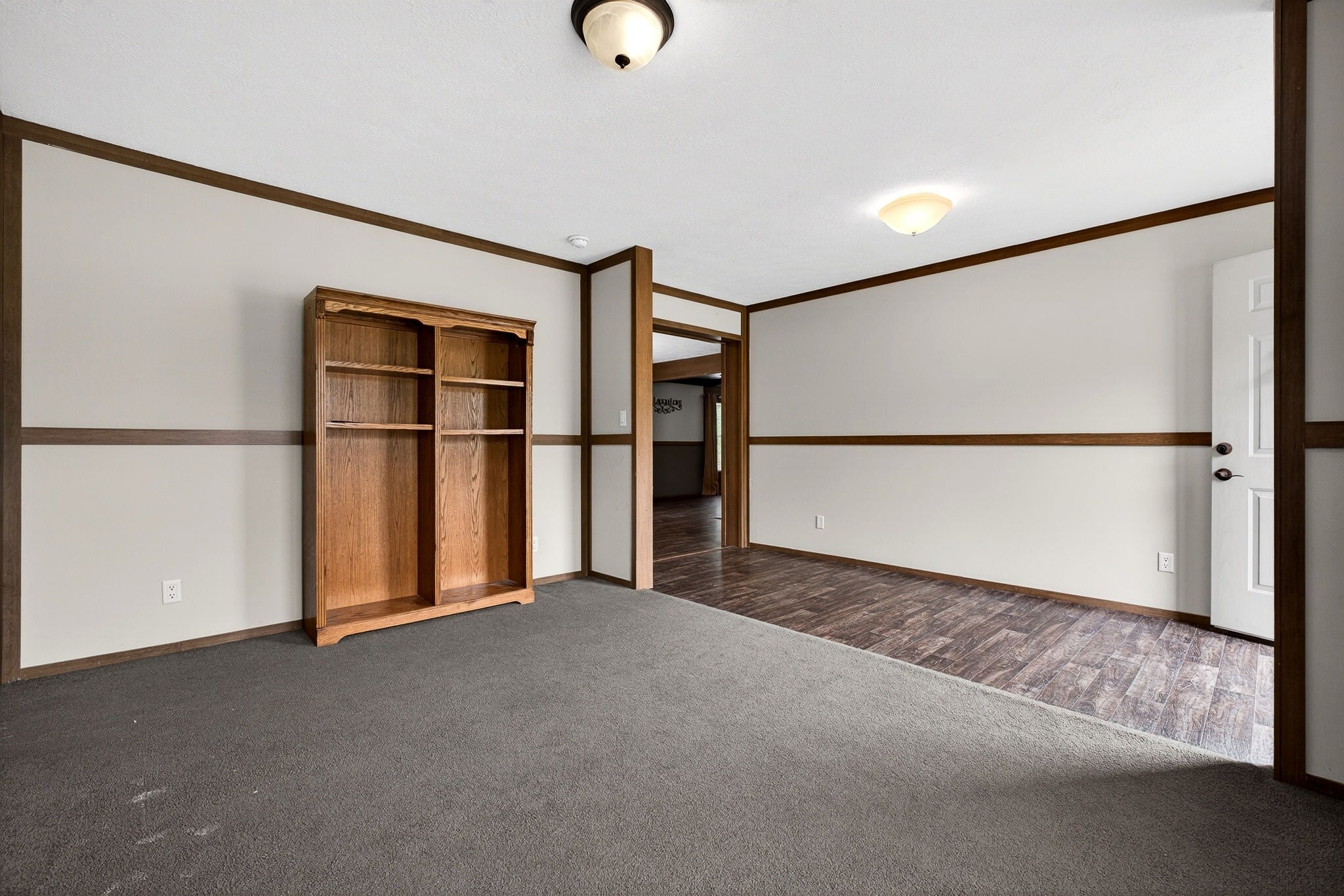 130 E Main St