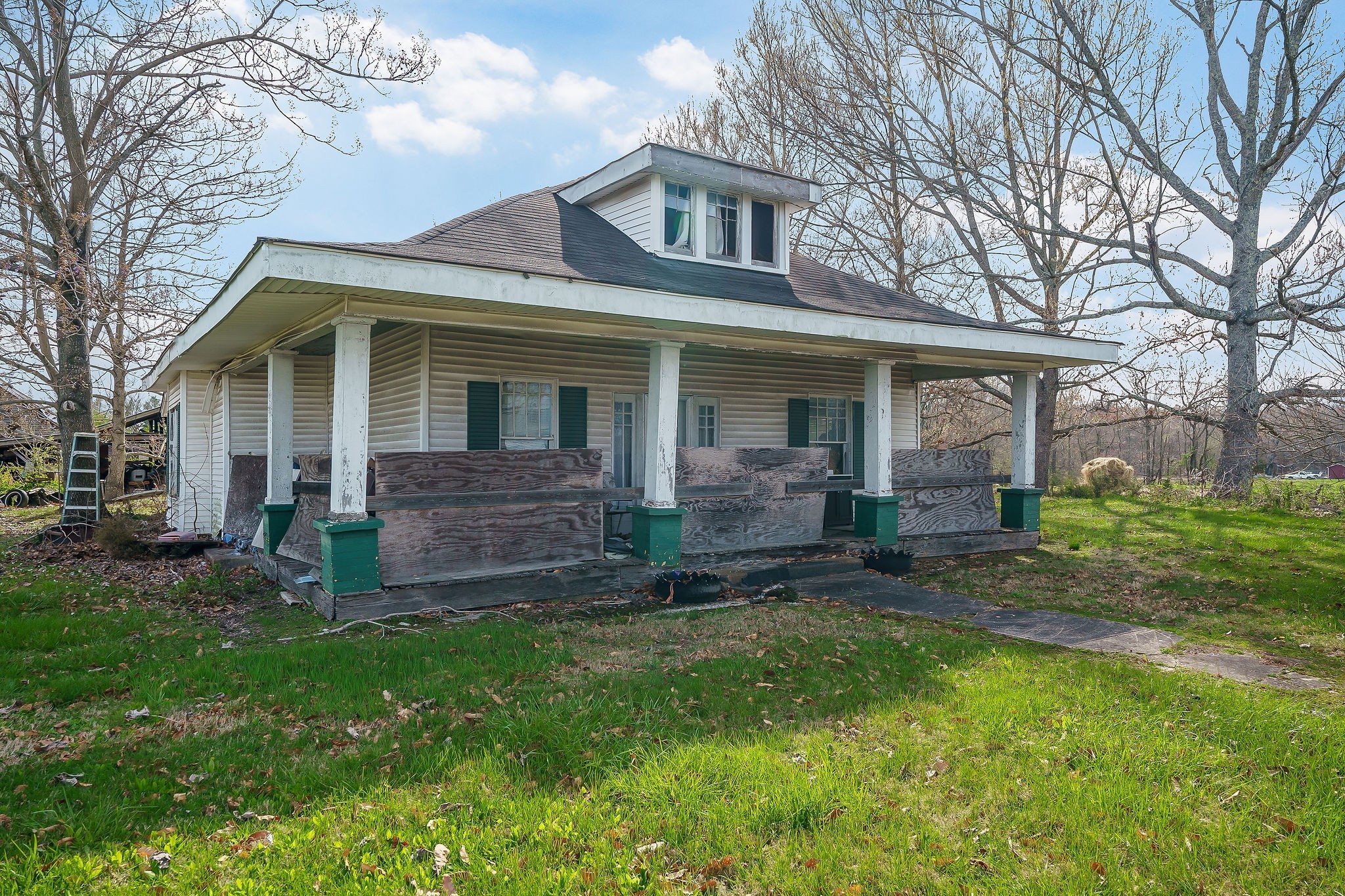 Smithville, Tennessee, 37166, United States, ,2 BathroomsBathrooms,Residential,Active,1834319