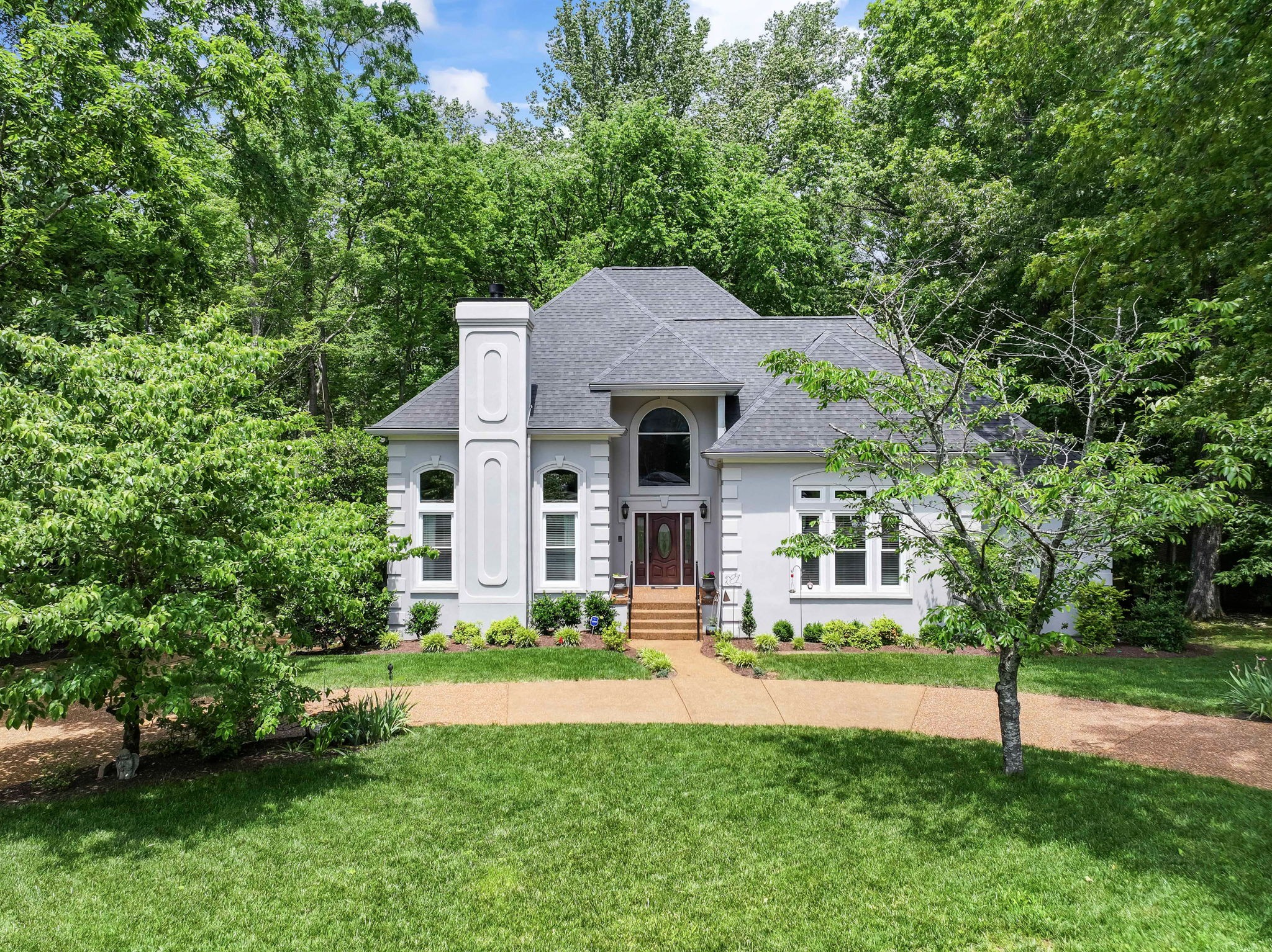 132 Laural Hill Dr