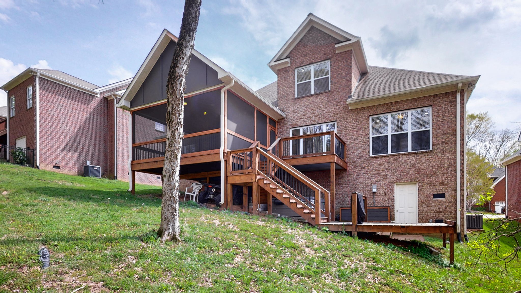 140 Ridgeview Trce