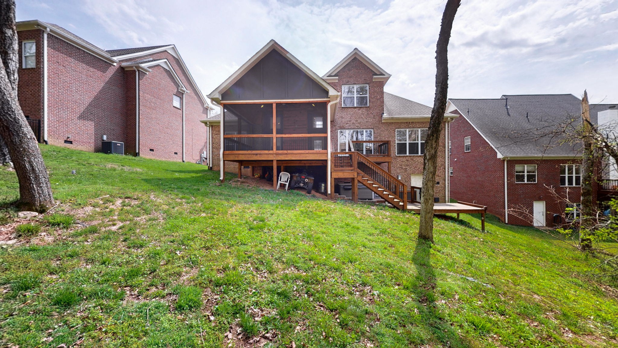 140 Ridgeview Trce