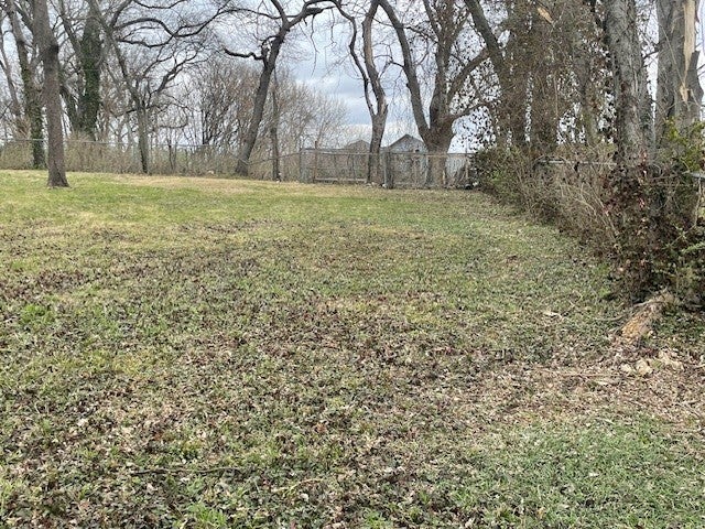 listing at 418 Mallory St, Nashville