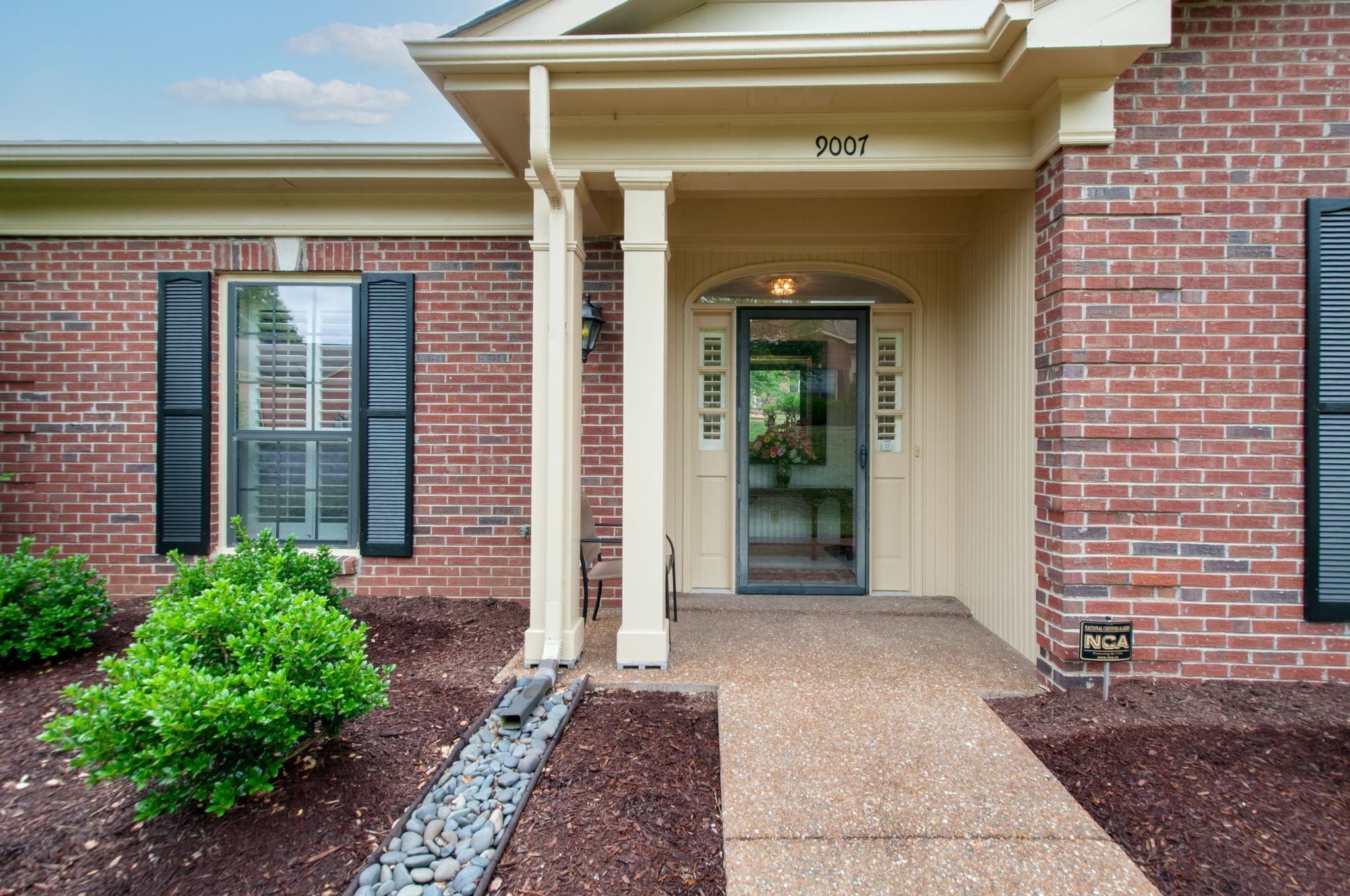 9007 Sawyer Brown Rd