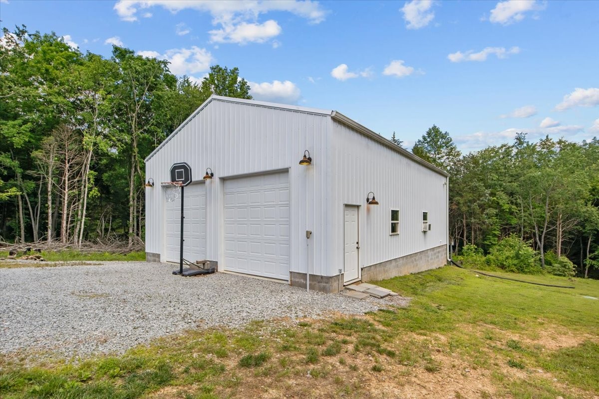 1119 Gallion Rd