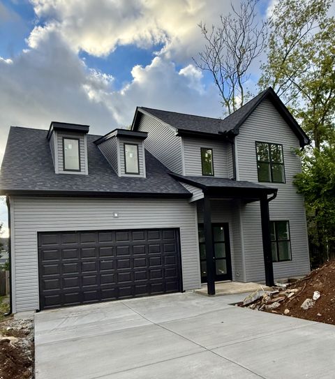 1609 21st Ave N Nashville TN 37208