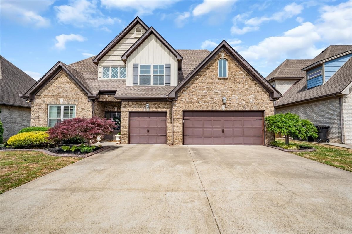 1245 Hensfield Dr