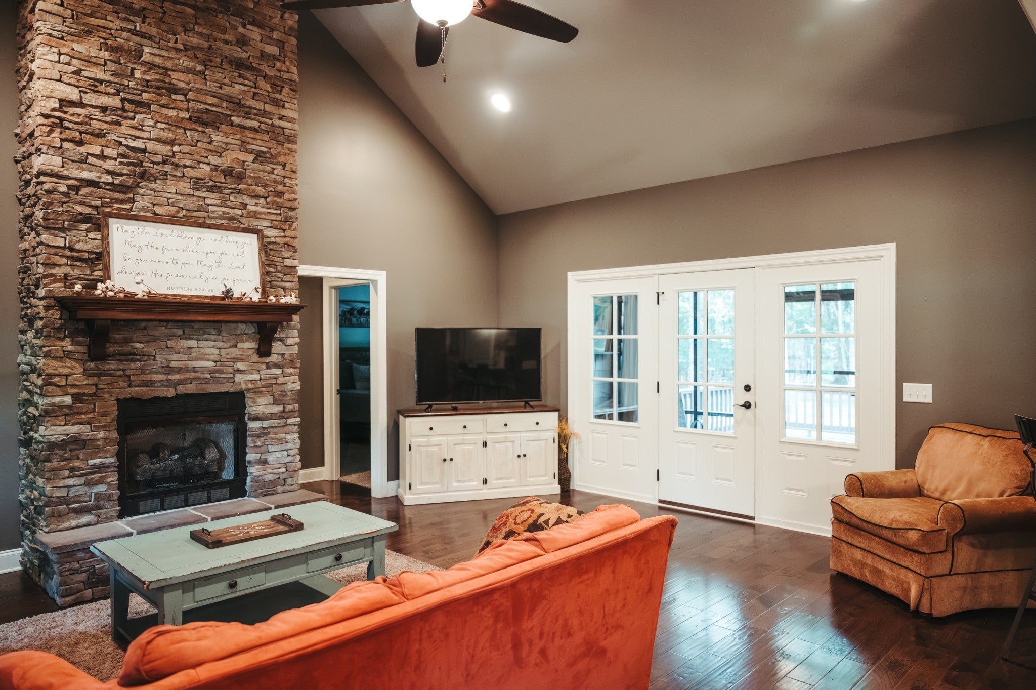1012 Bonner Way