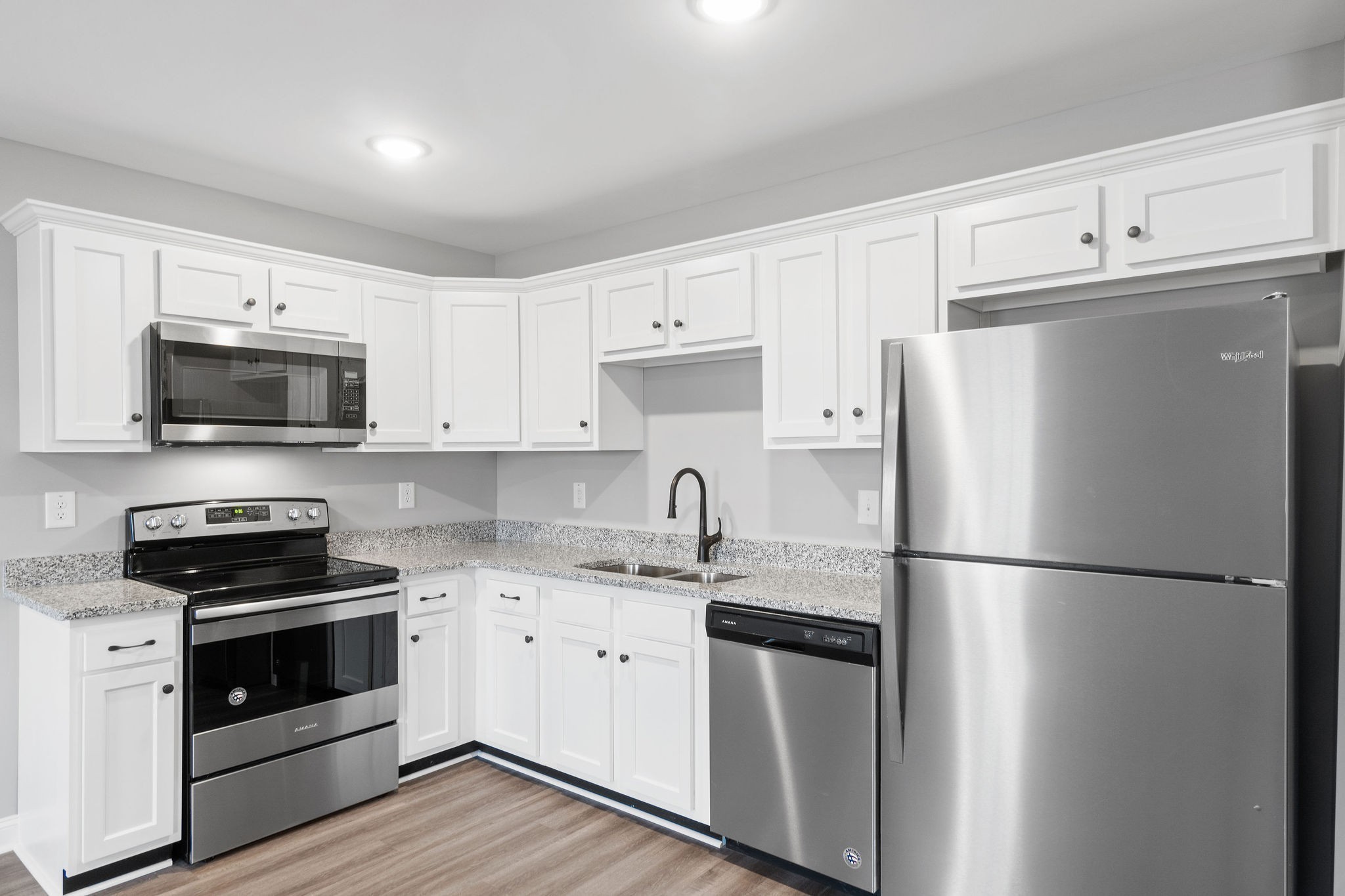 580 Heritage Pointe Drive 408