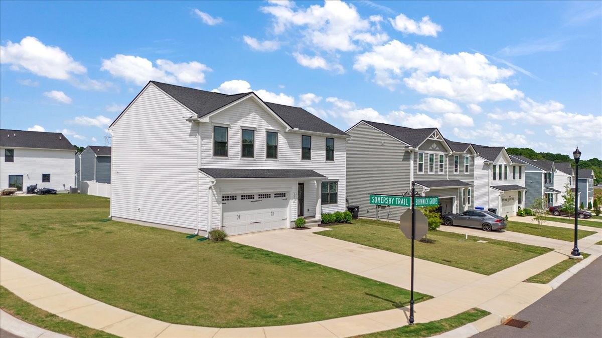 2331 Burnwick Grv