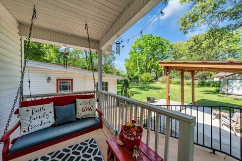1006 Evins St Manchester TN 37355