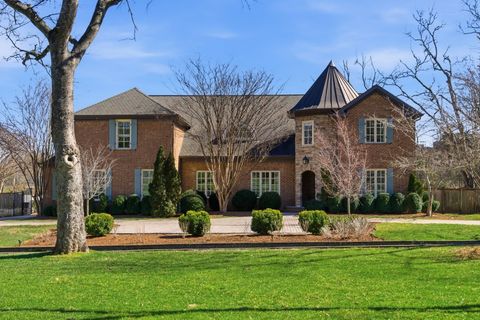 Photo of 504 Lynnwood Blvd, Nashville, TN 37205 (MLS # 3139018)