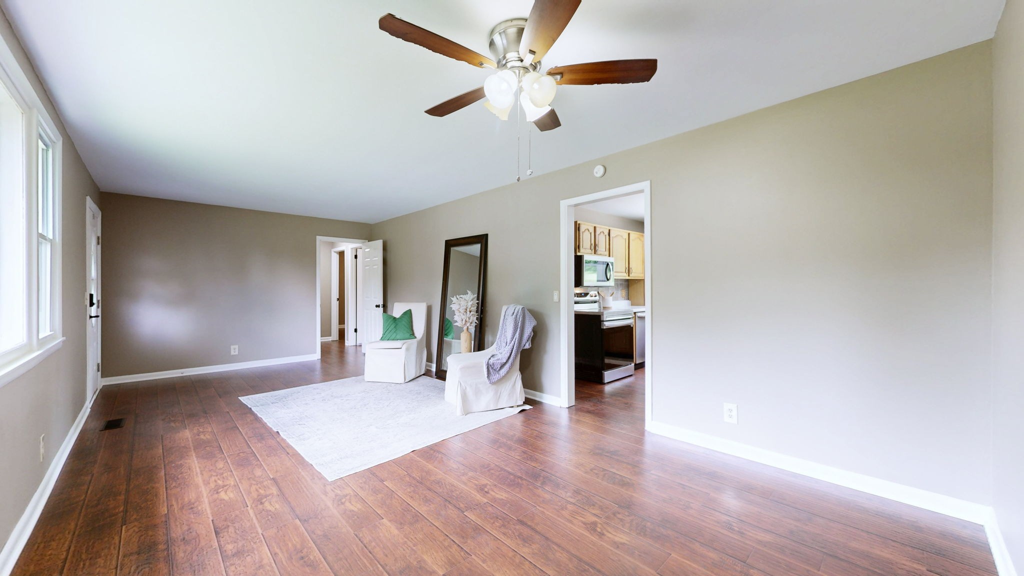 4821 Big Horn Dr