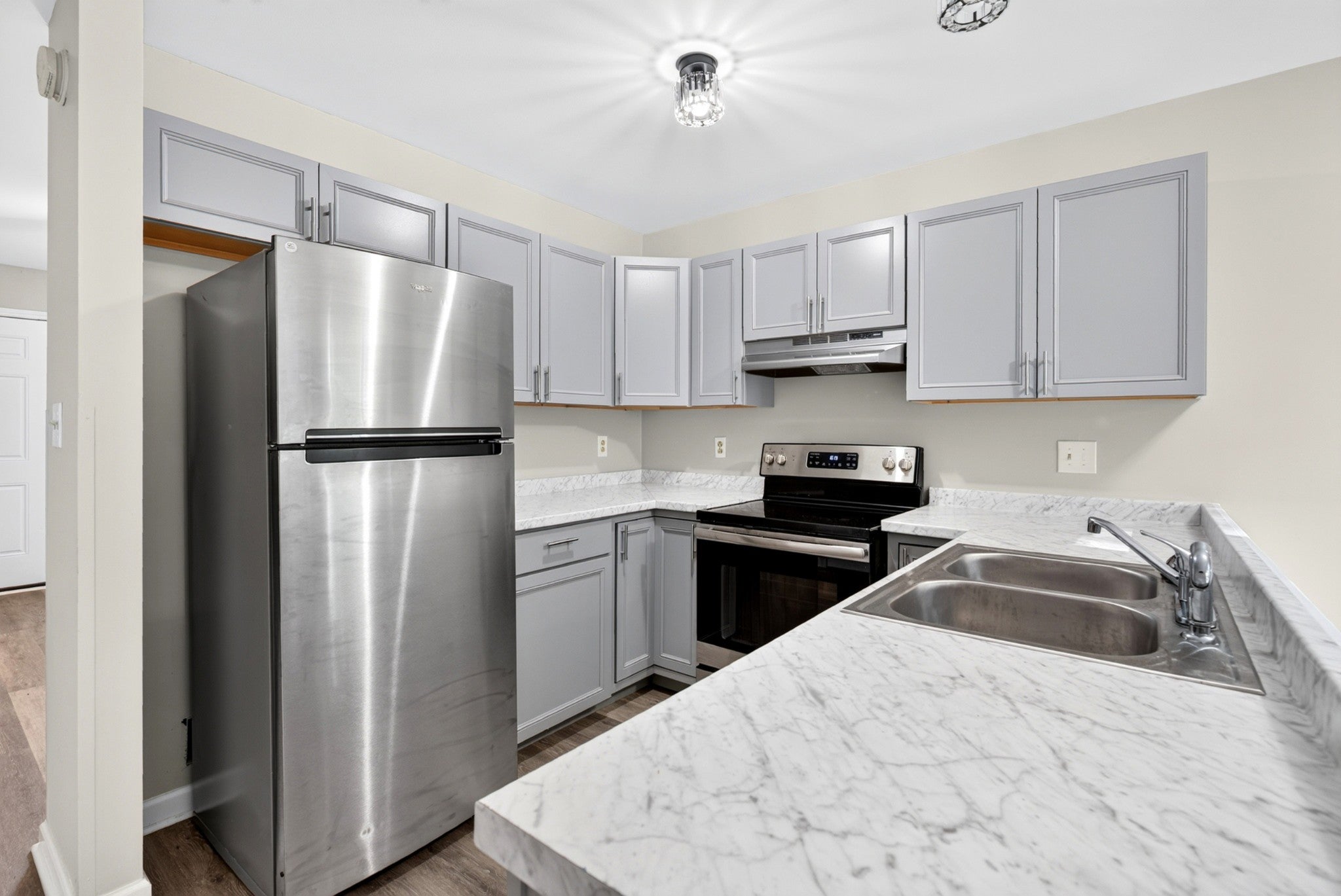 837 Princeton Cir