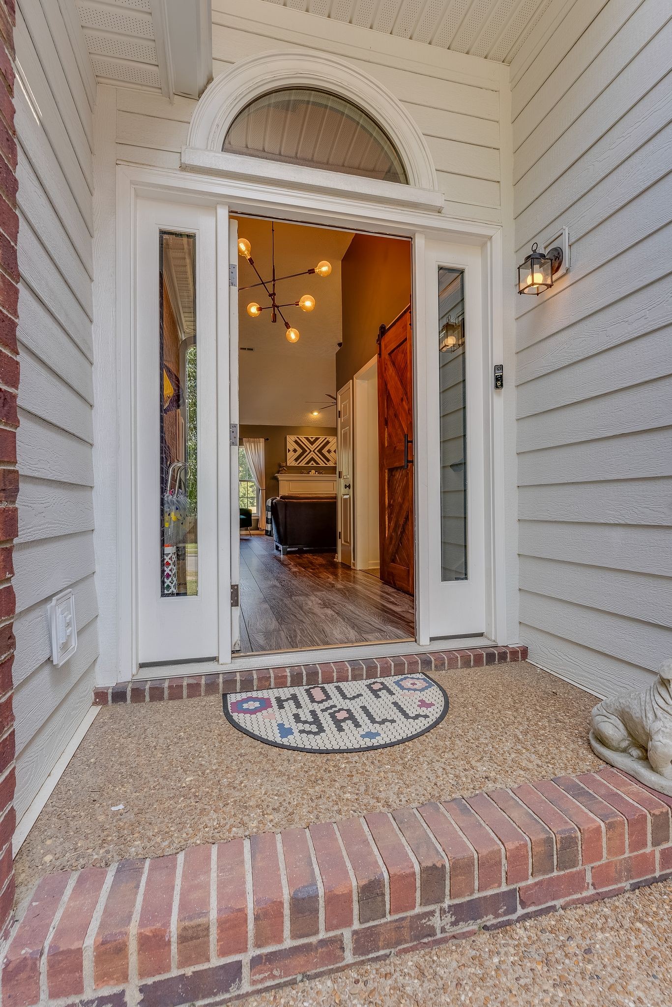 350 Astor Way