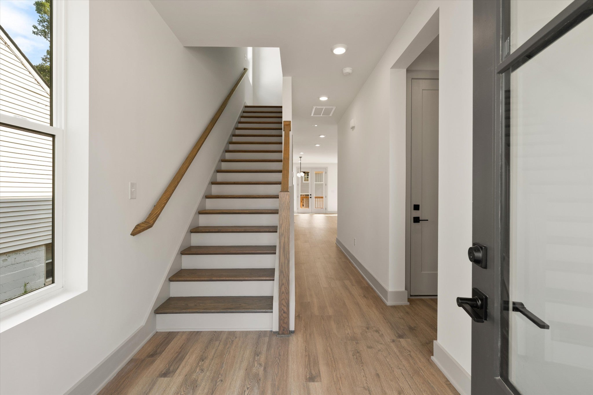 1130a Delmas Ave, Nashville TN 37216 4-bed condo, photo 5 of 60