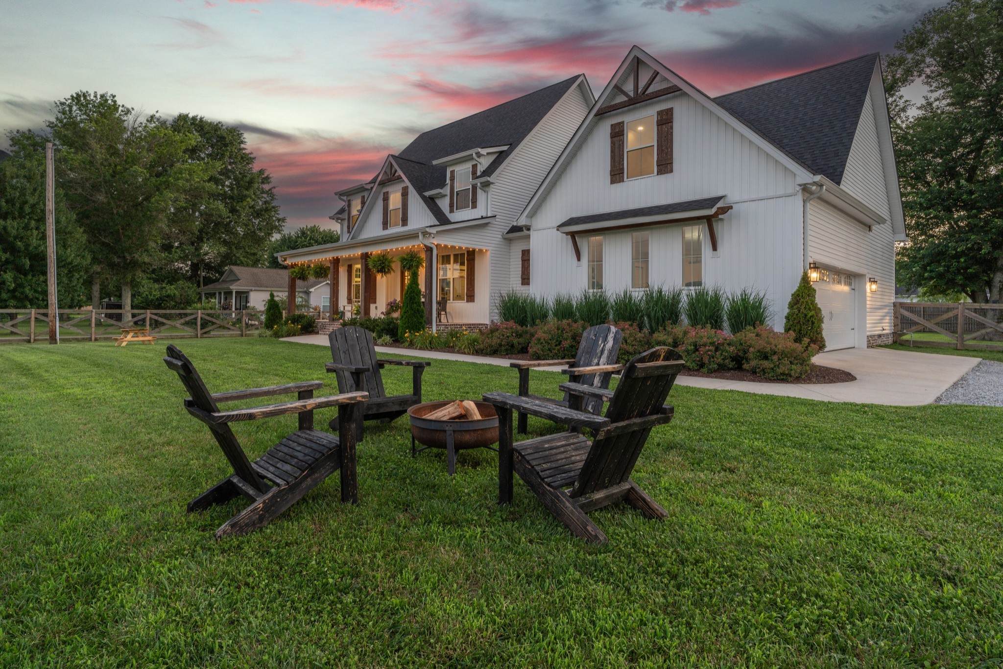 5228 Cross Plains Rd