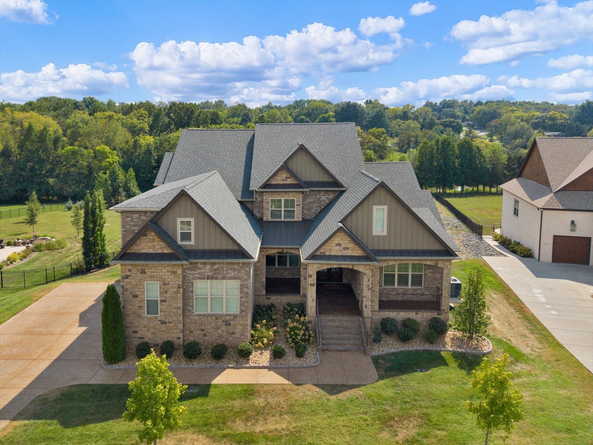 127 Kathryn Adele Ln