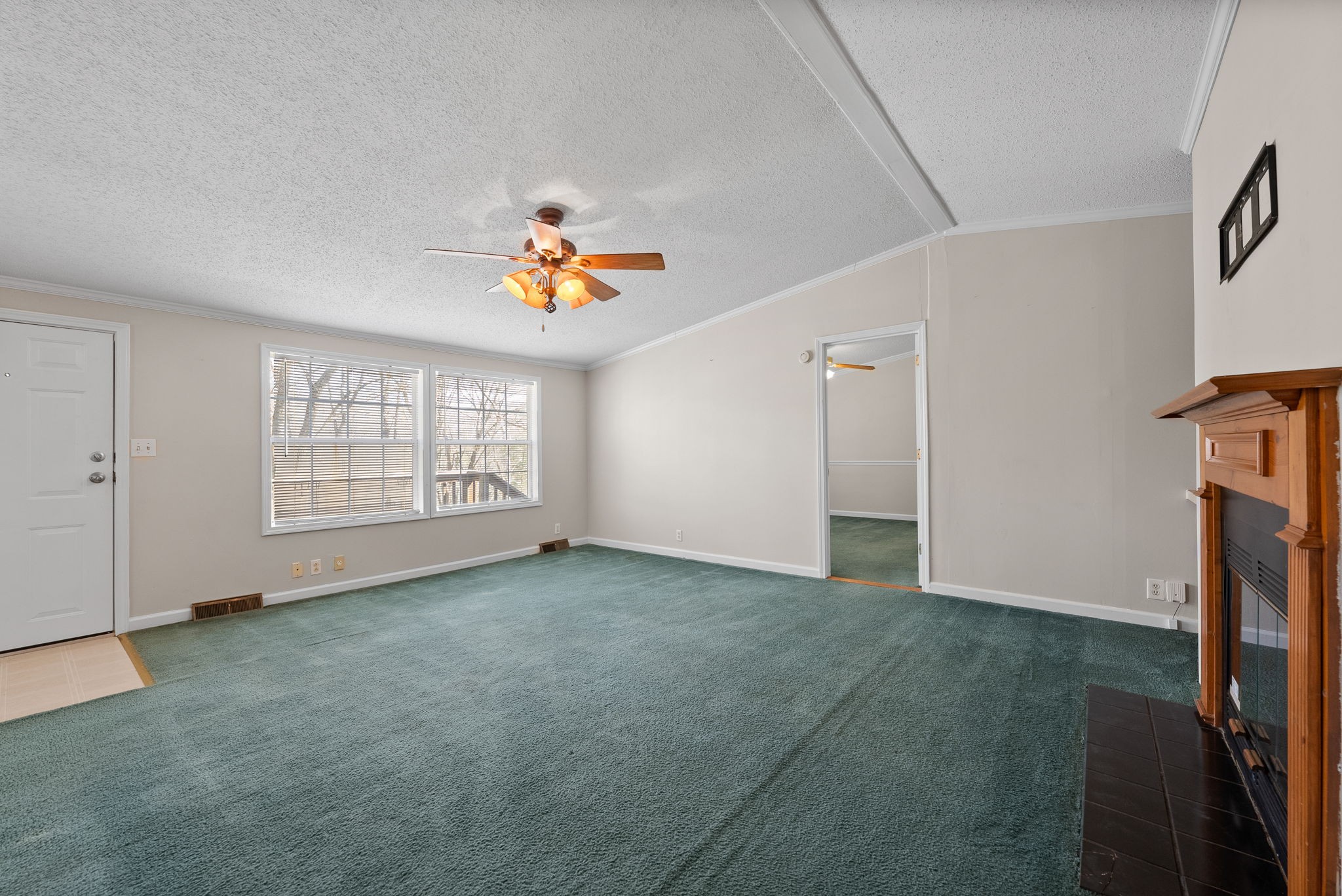 Cunningham, Tennessee 37052, United States, 3 Bedrooms Bedrooms, ,2 BathroomsBathrooms,Residential,Active,101149