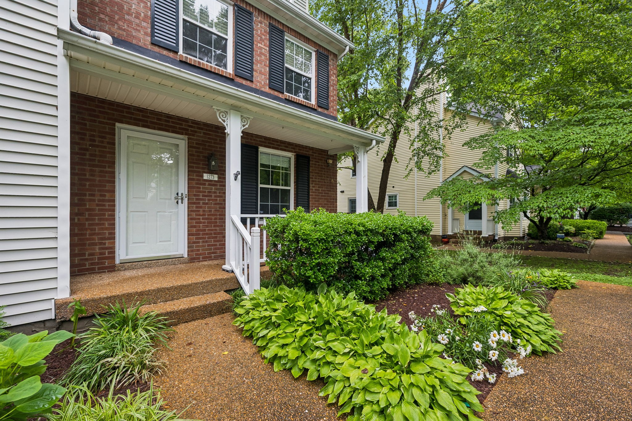 1273 Carriage Park Dr
