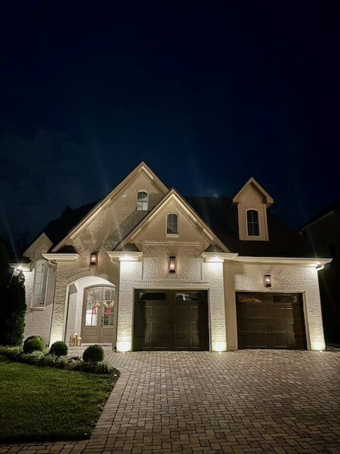 2119 White Poplar Ct