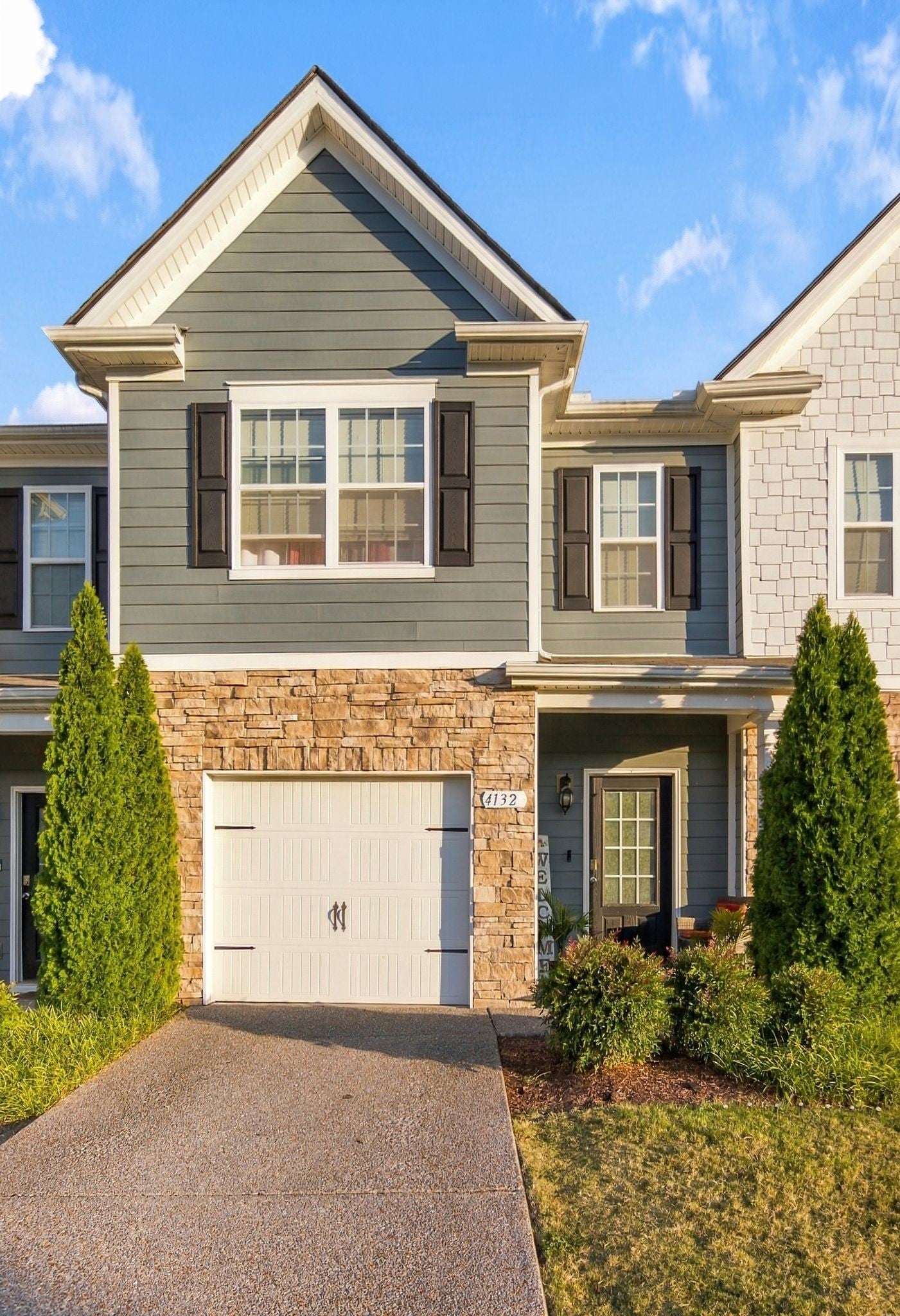 4132 Grapevine Loop