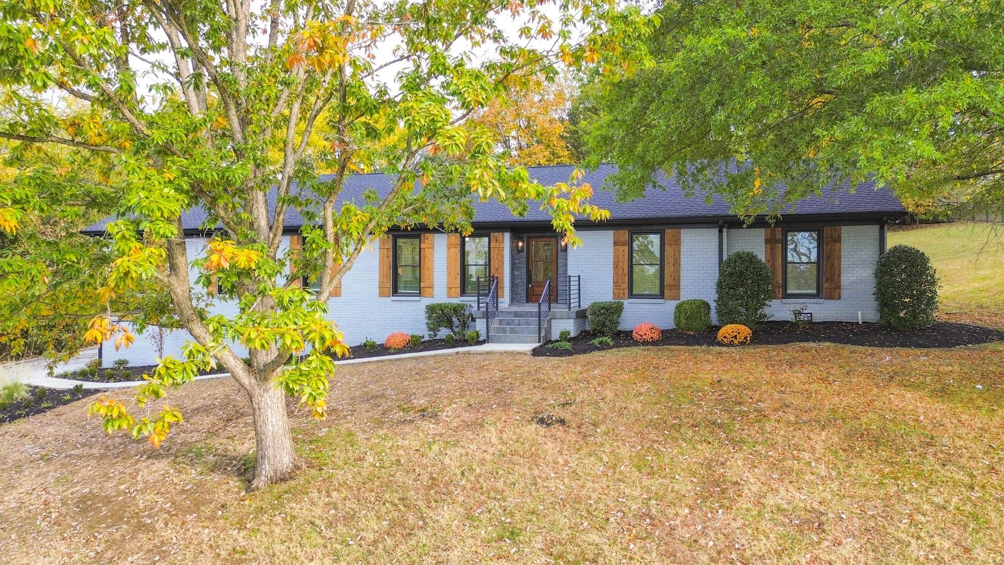 161 Saint Andrews Dr