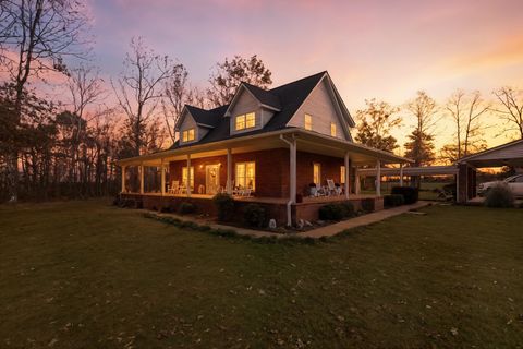 139 Limestone Rd Elora TN 37328