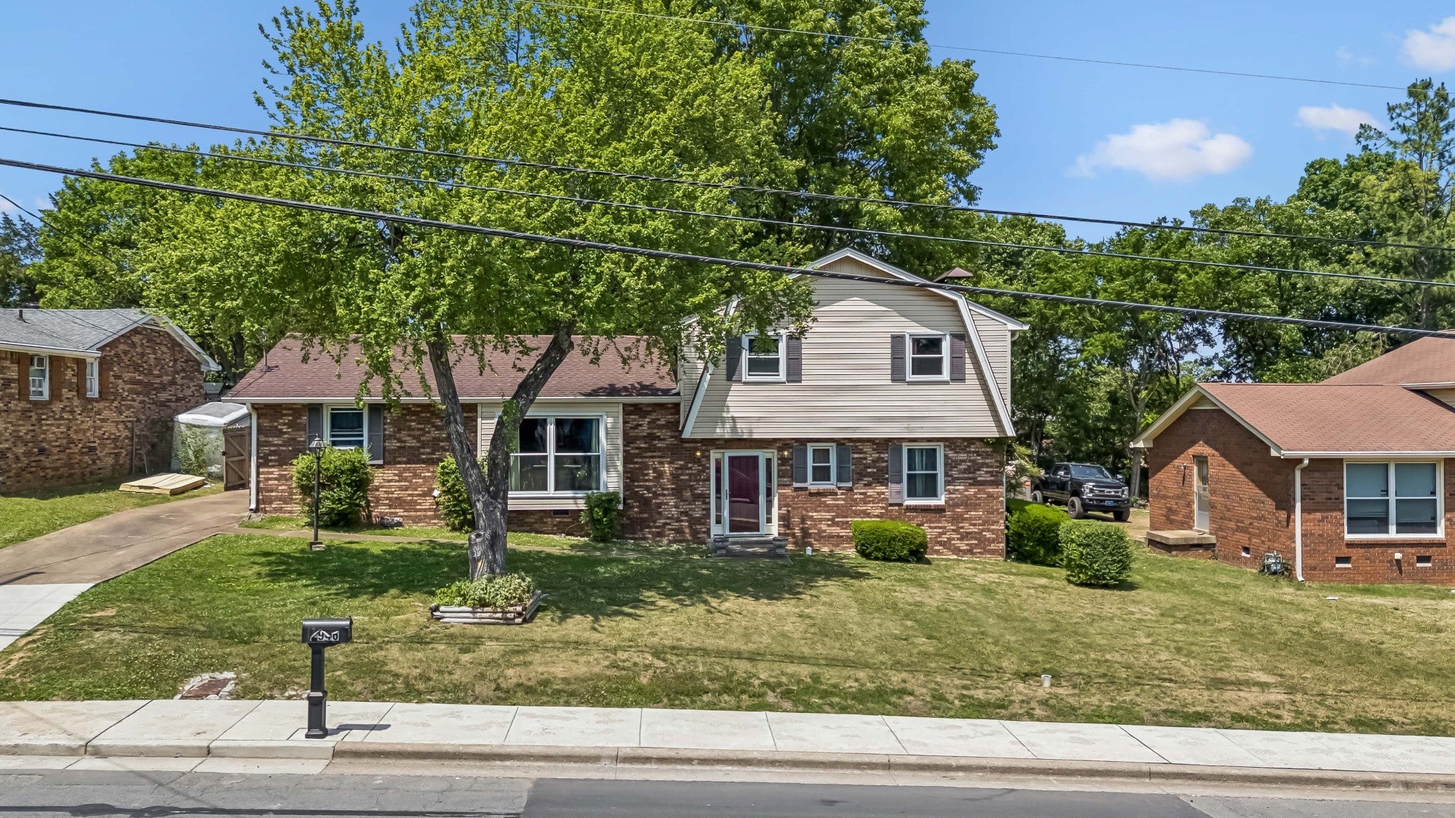 4-bed home at 2946 Anderson Rd, Nashville, sold July 6, 2026