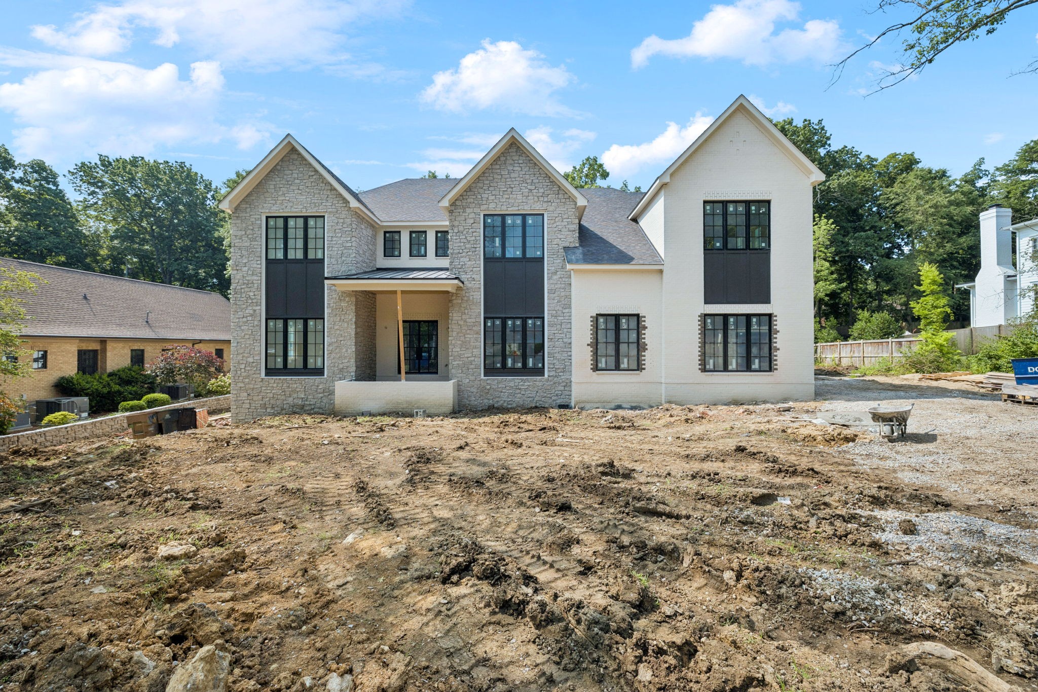 6233 Vosswood Dr