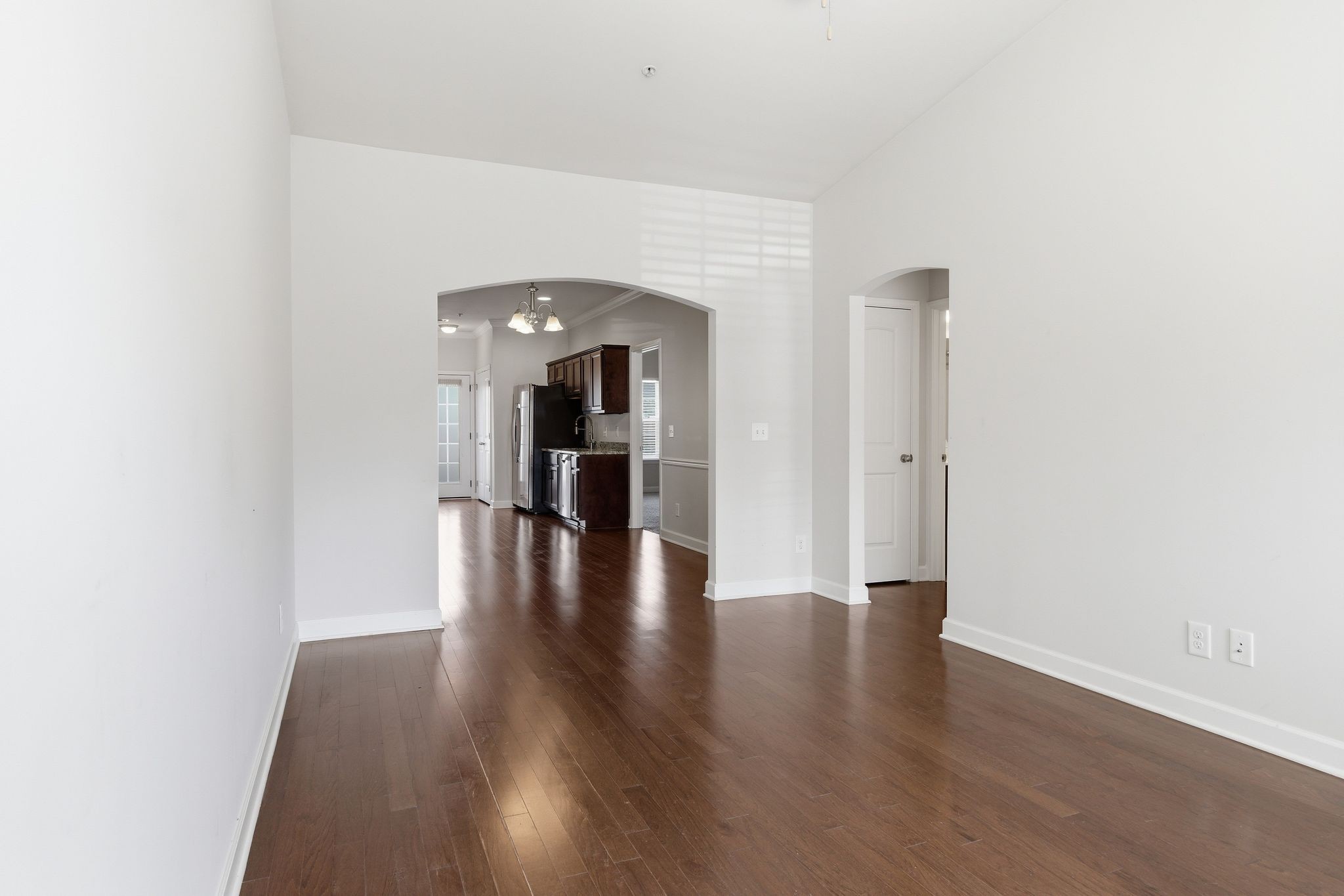 1040 Charlie Daniels Pkwy 156