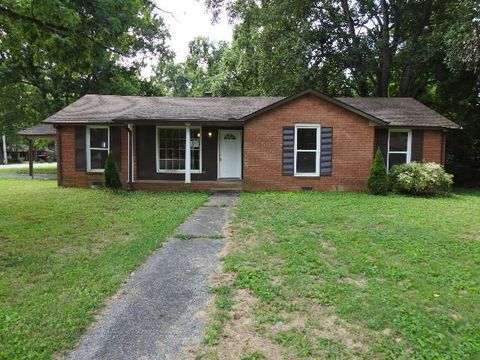 1403 Avon Rd Murfreesboro TN 37129