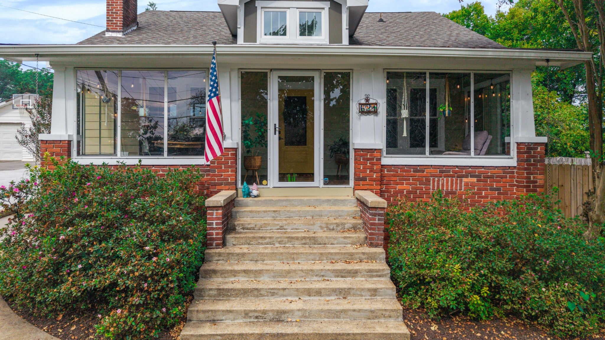 621 Highland Avenue NW