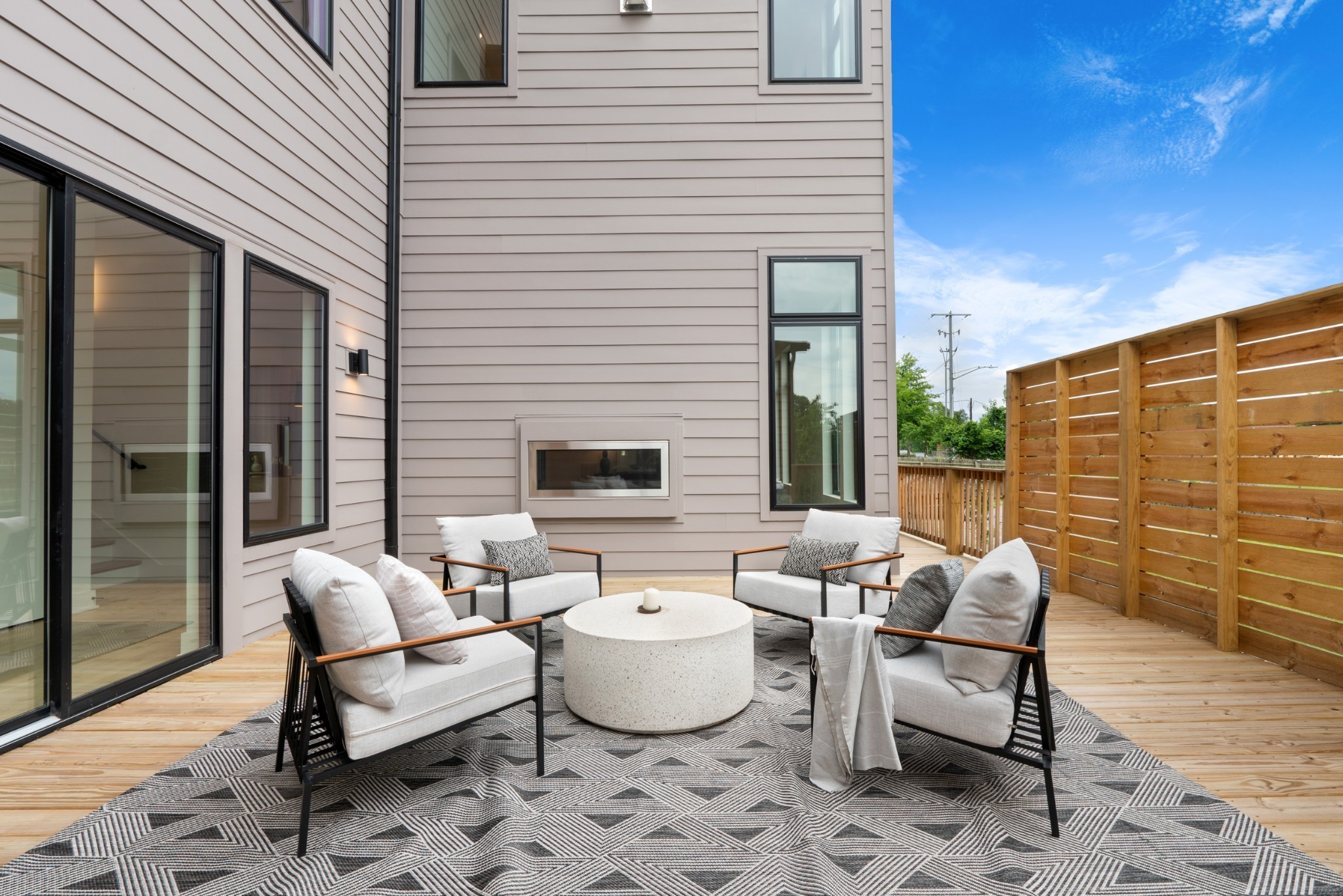 1008 Douglas Ave + 1000 & 996