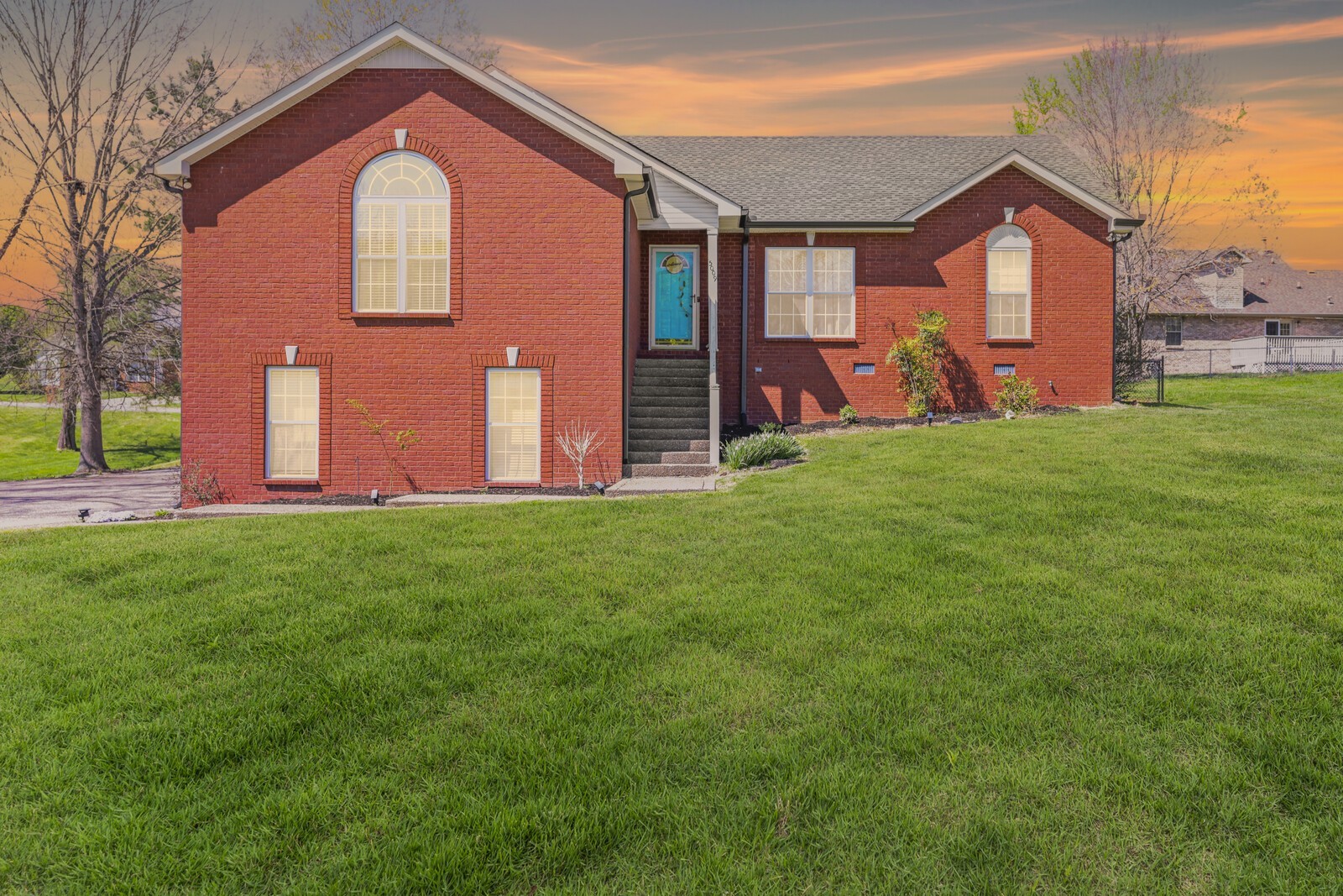 5009 Lanier Dr