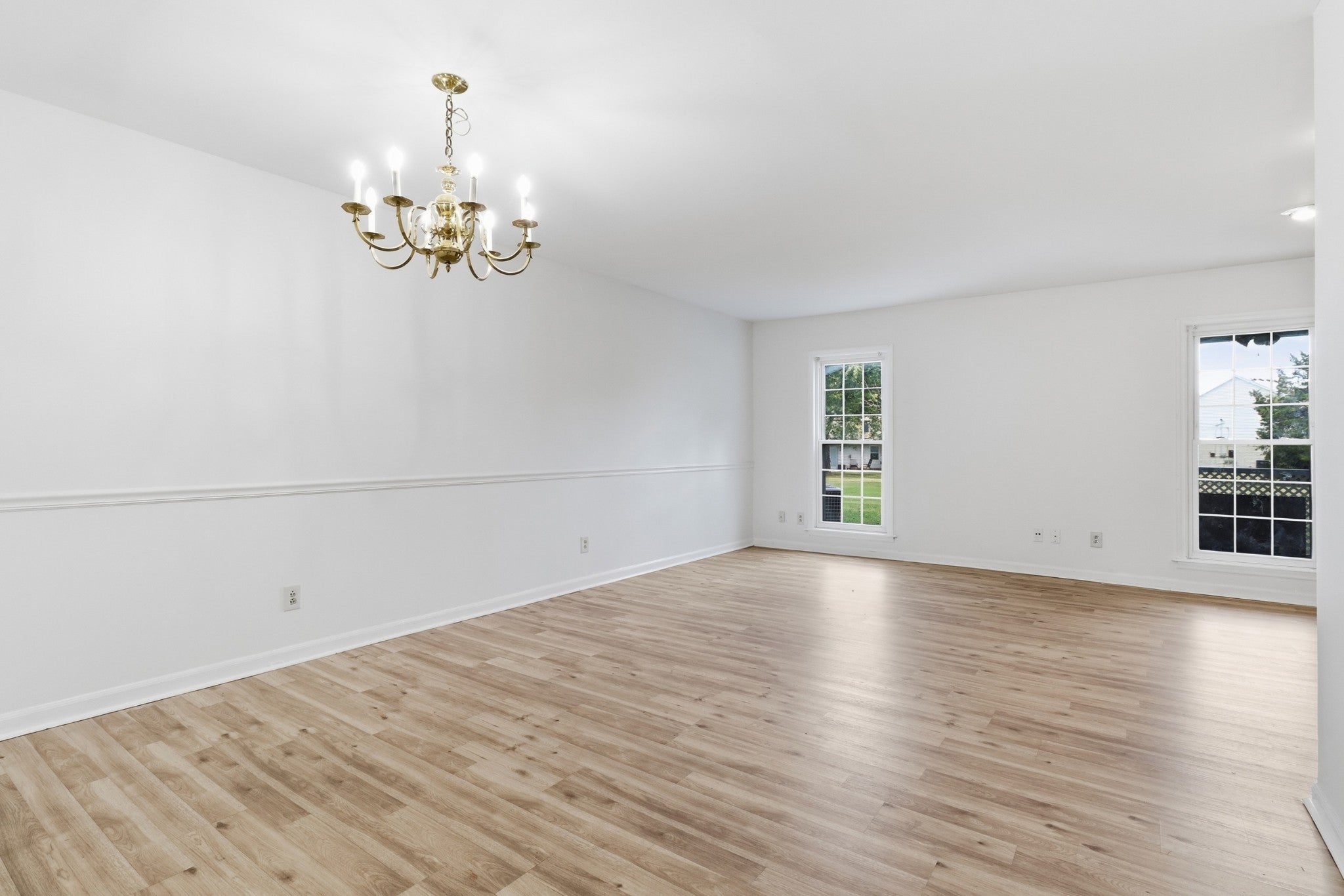 140 Stokes Dr