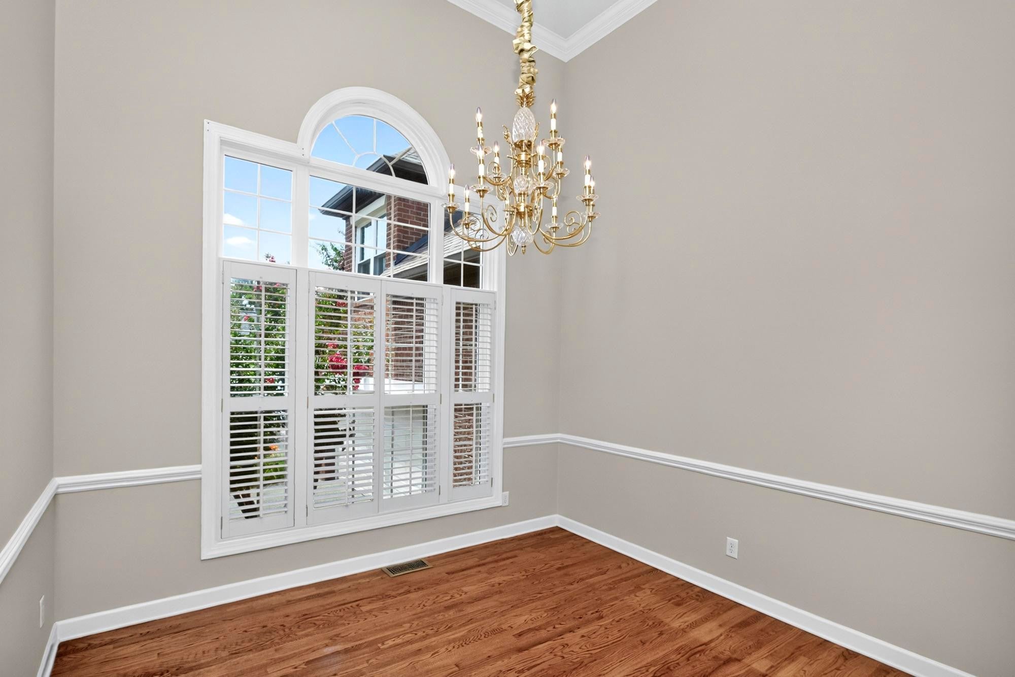104 Stoneway