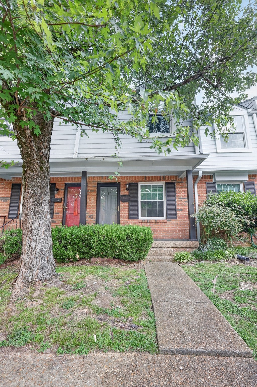5510 Country Dr 67