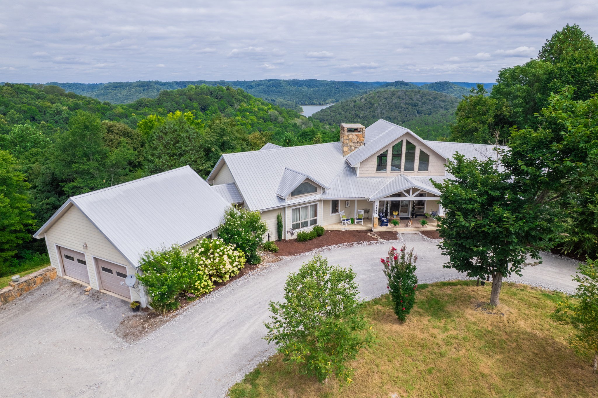 4445 Hurricane Ridge Rd