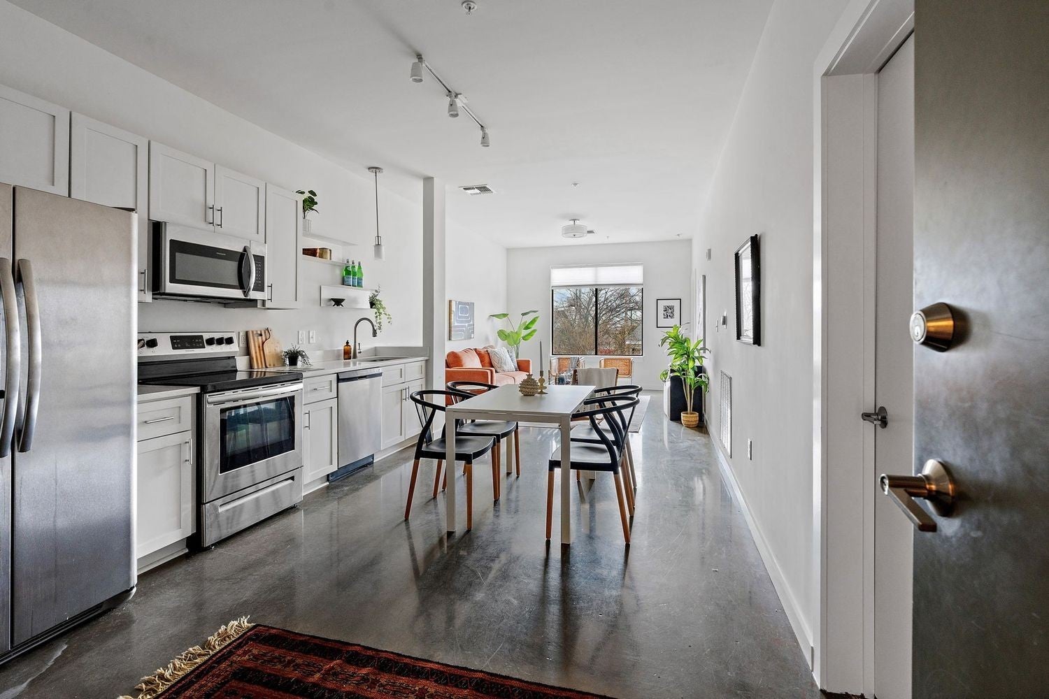 1900 12th Ave S 212