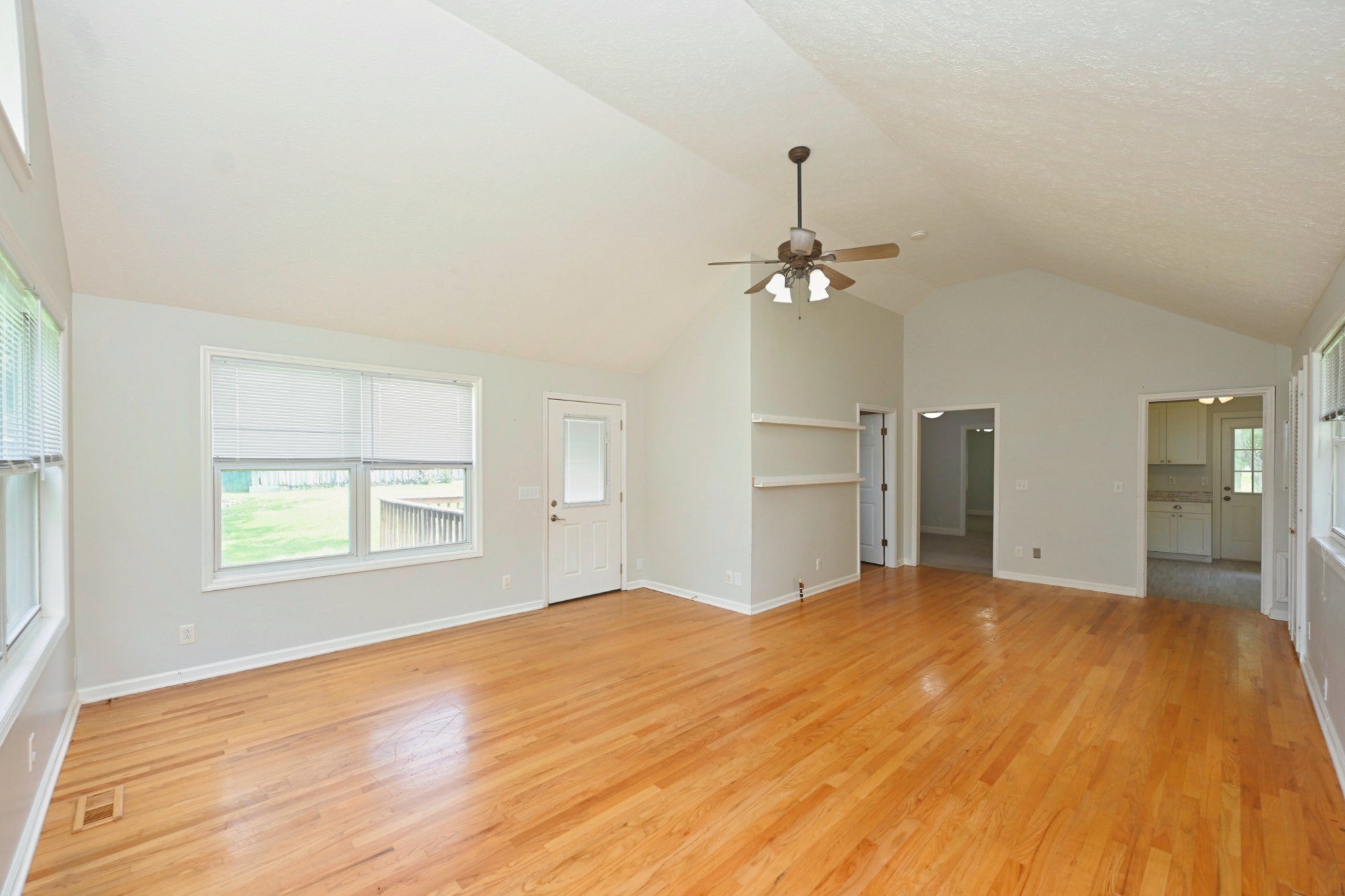 5658 Dividing Ridge Rd