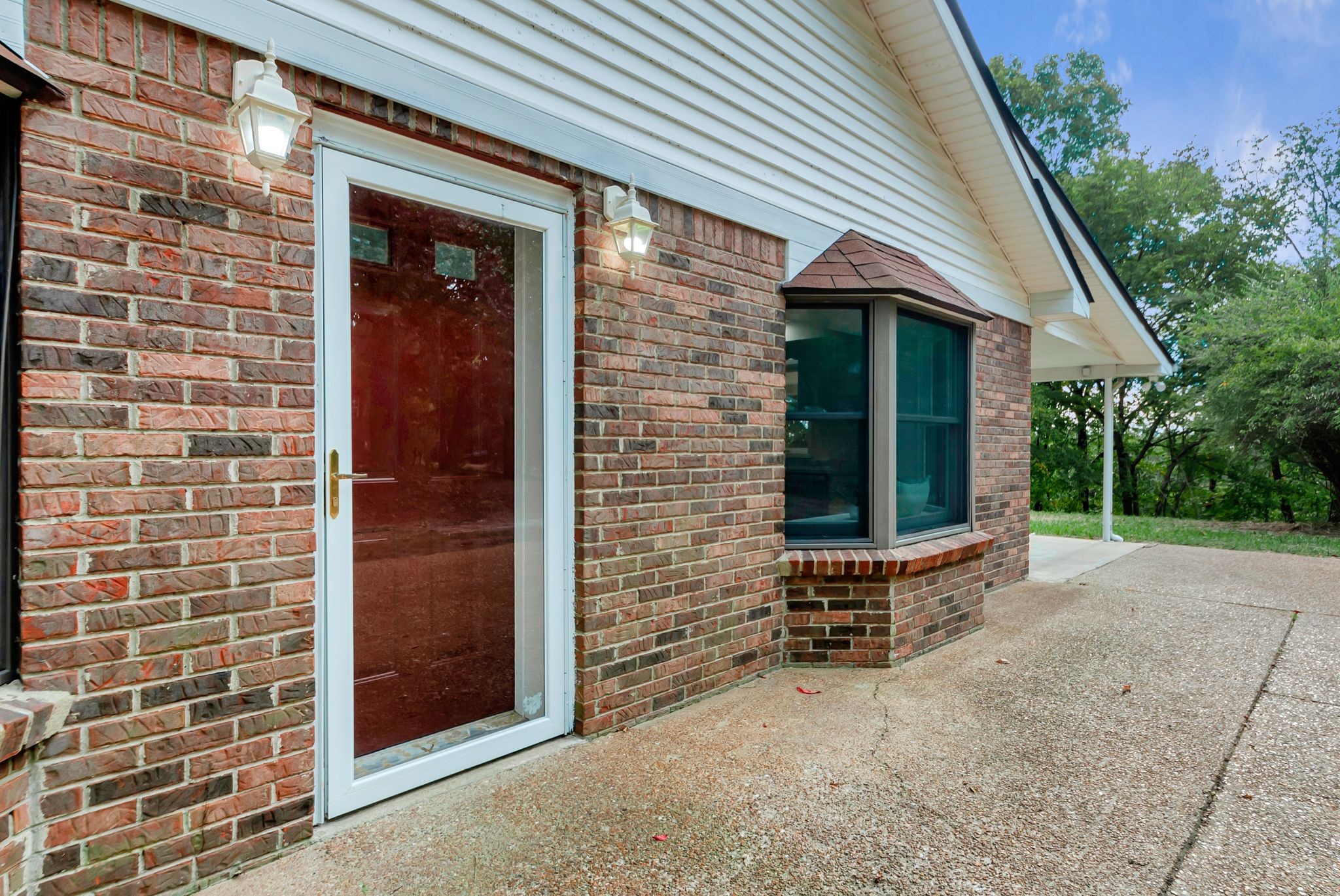 35 Blue Bird Ln
