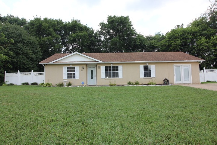 1211 Patton Pl