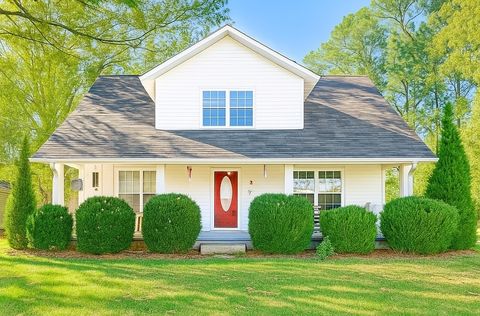 153 Old Huntsville Rd Fayetteville TN 37334