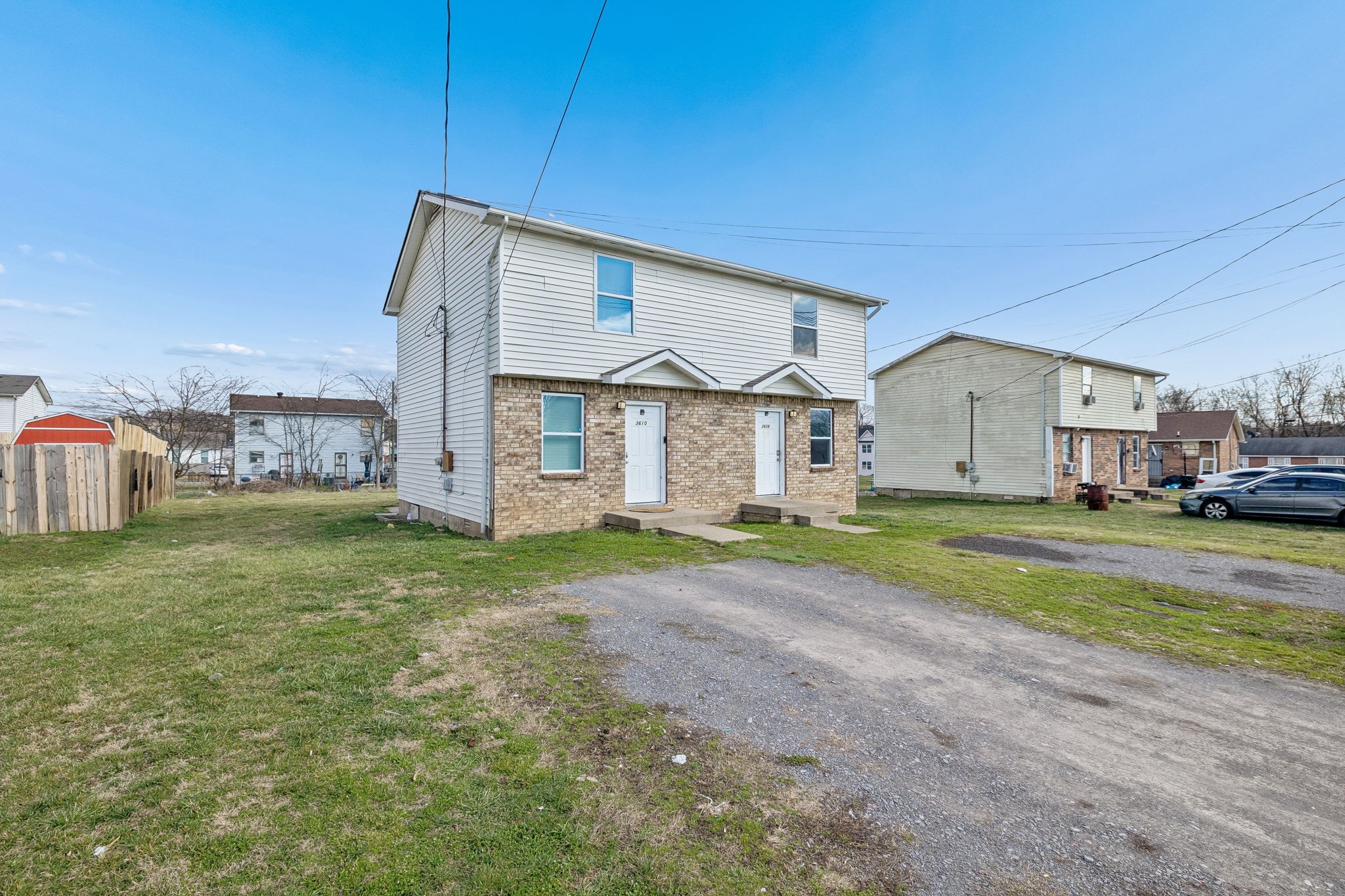 3608 Willow Creek Ct