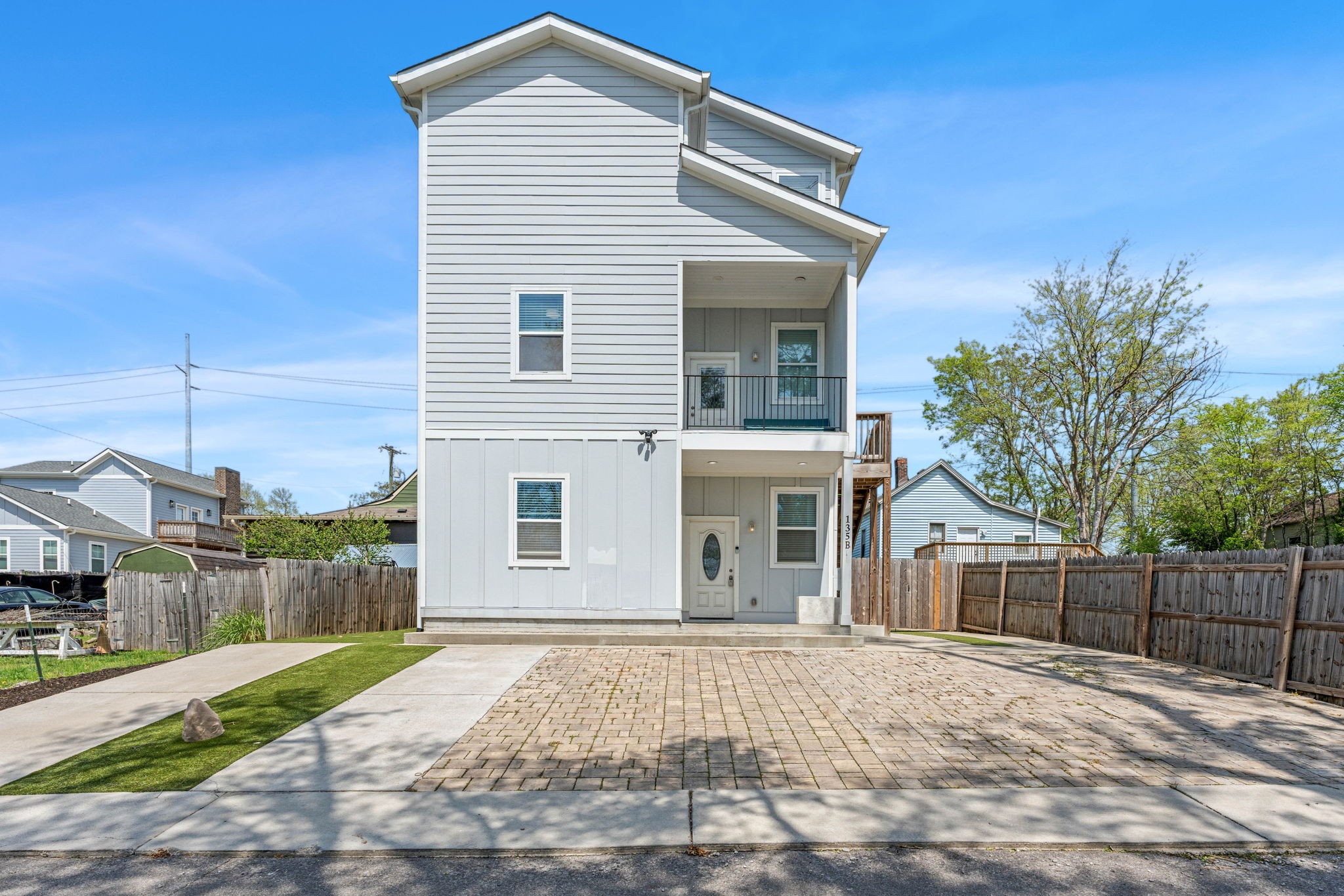 135B Fain St