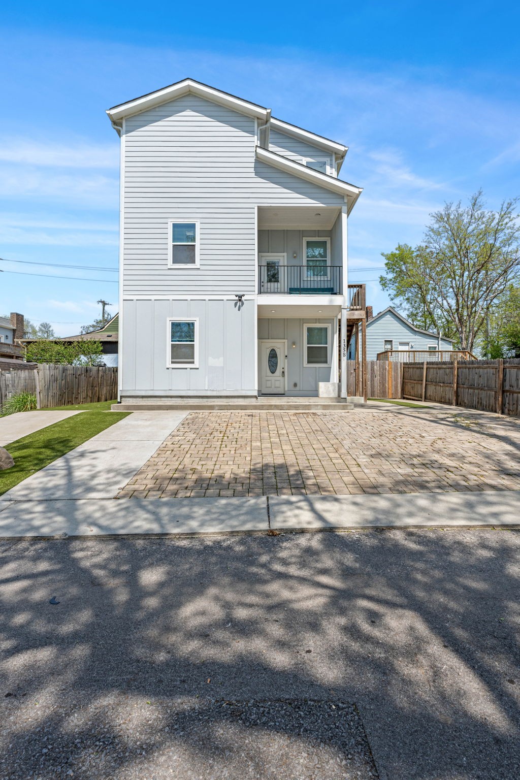 135B Fain St