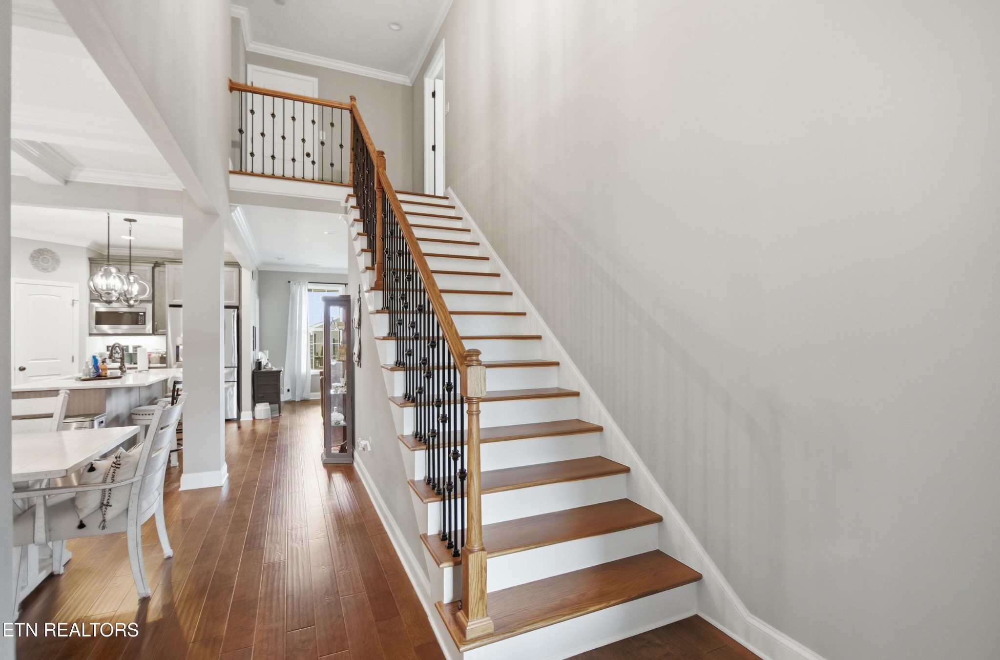 1608 Sugarfield Lane