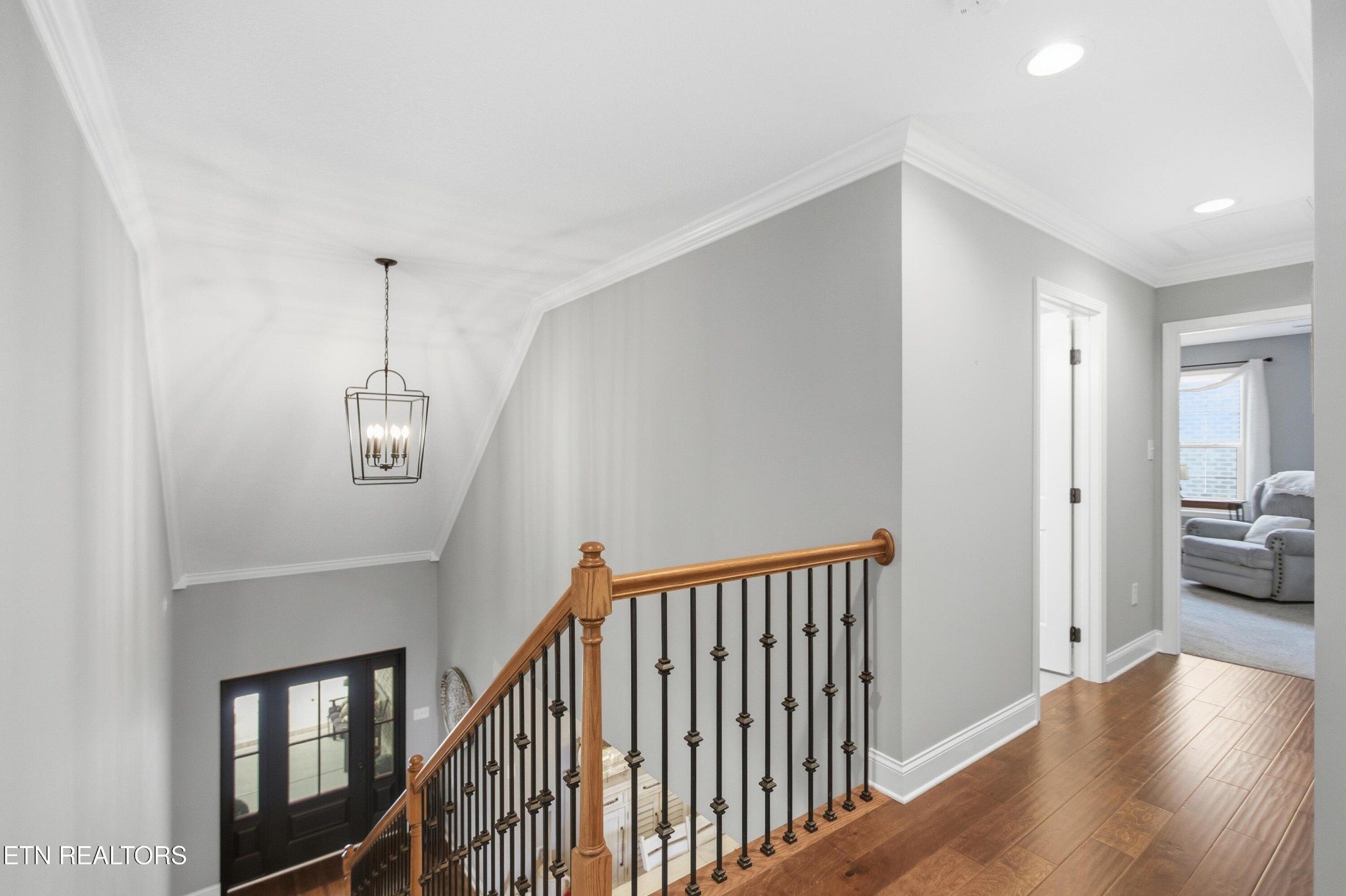 1608 Sugarfield Lane