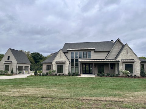Photo of 4745 Harpeth Peytonsville Rd, Franklin, TN 37064 (MLS # 3546191)