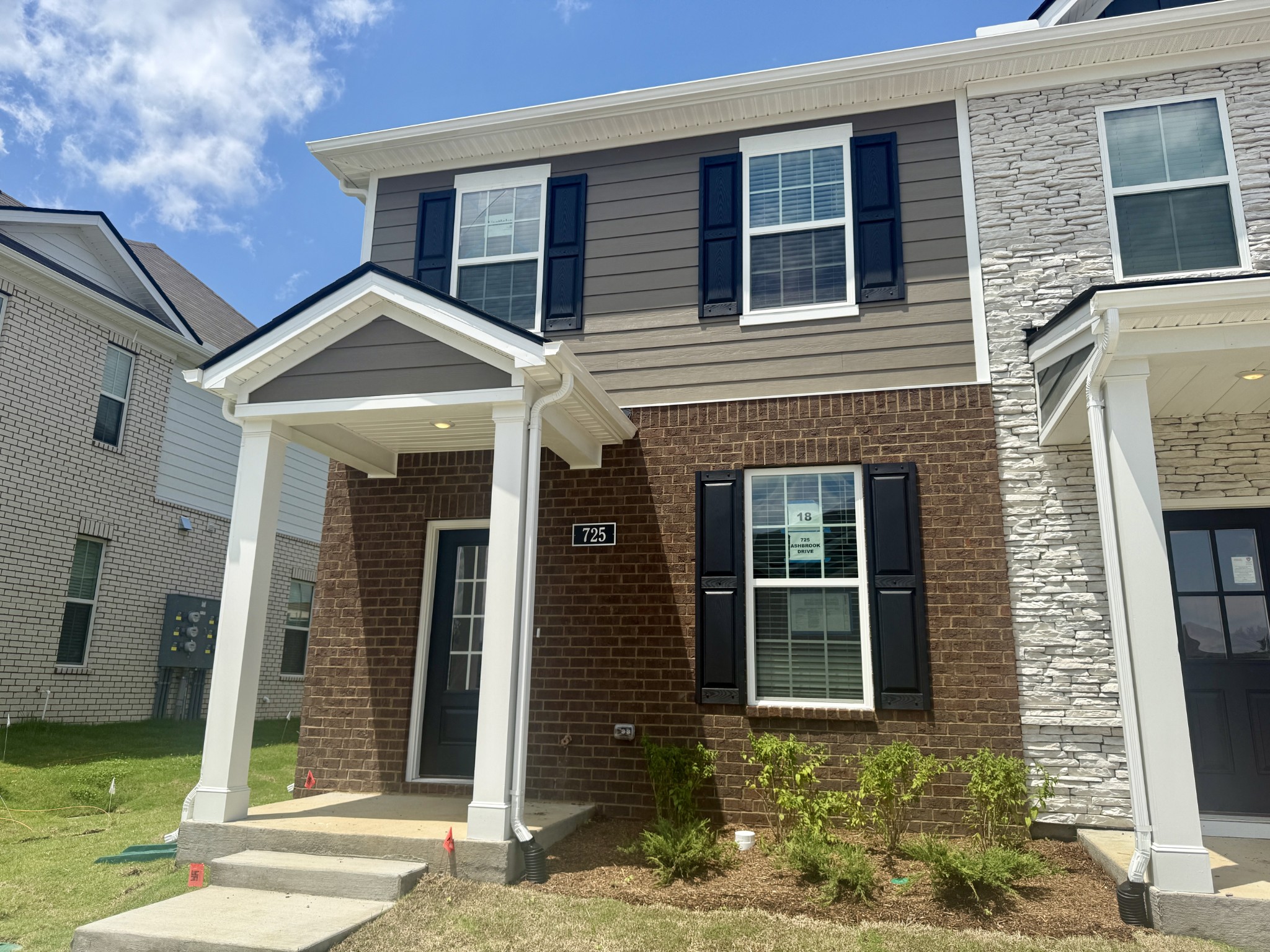 Photo 1 of 29 — 725 Ashbrook Drive, Lebanon, TN 37087